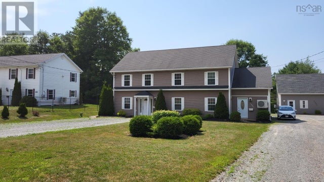 2989-2993 Lovett Road, Coldbrook