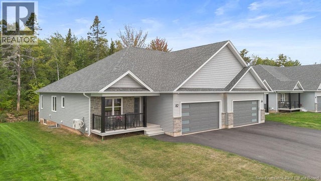 82 Rosebank Crescent, Riverview