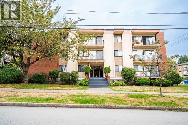 306 505 Ninth Street, New Westminster