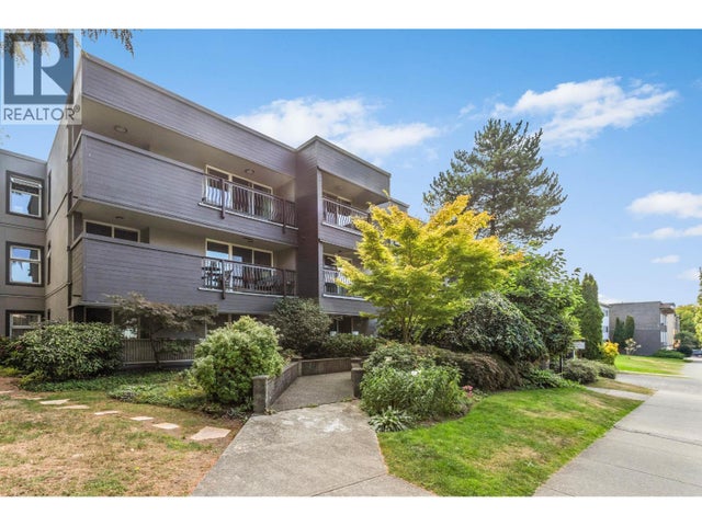 101 1352 W 10th Avenue, Vancouver