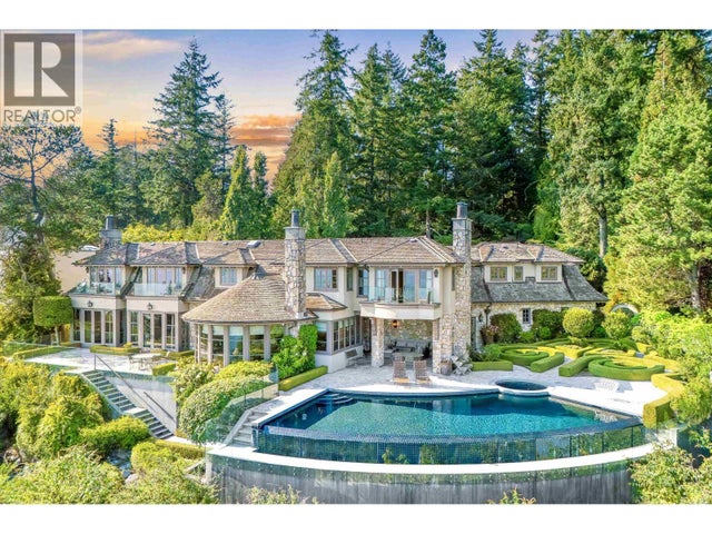 4672 Clovelly Walk, West Vancouver