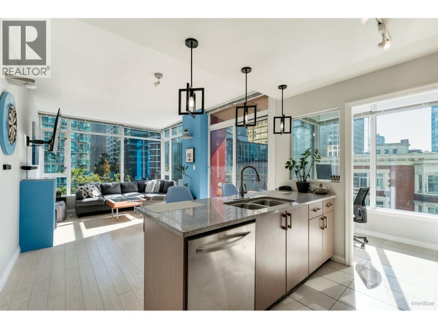 702 1211 Melville Street, Vancouver