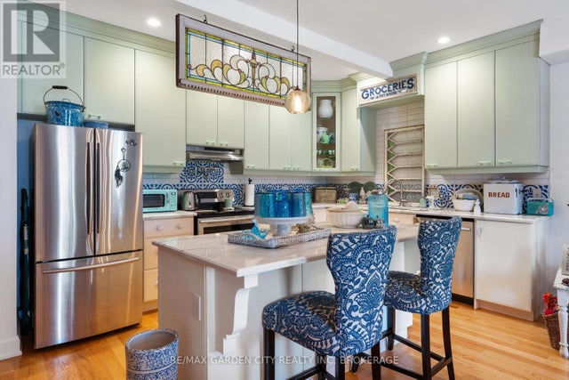 201 - 3710 Main Street, Niagara Falls (chippawa)