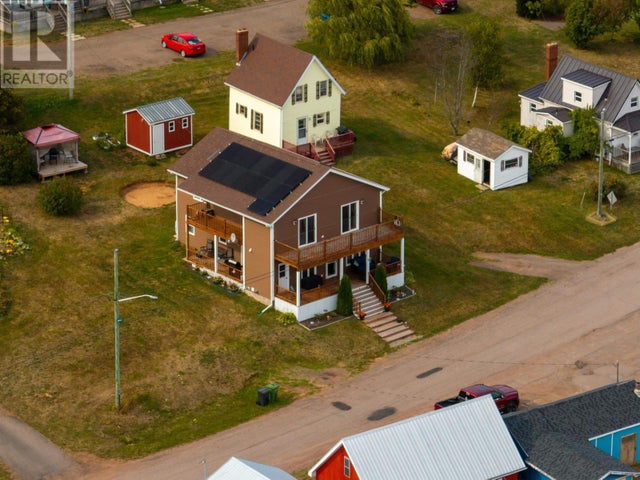 53 Riverside Drive, North Rustico