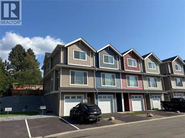 1910 11 Avenue Ne Unit# 4, Salmon Arm