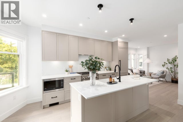 1967 Napier Street, Vancouver