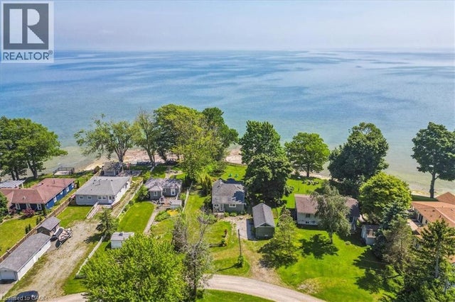 40 Hoover Point Lane, Selkirk