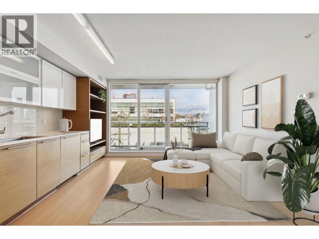 416 1635 West 3rd Avenue, Vancouver