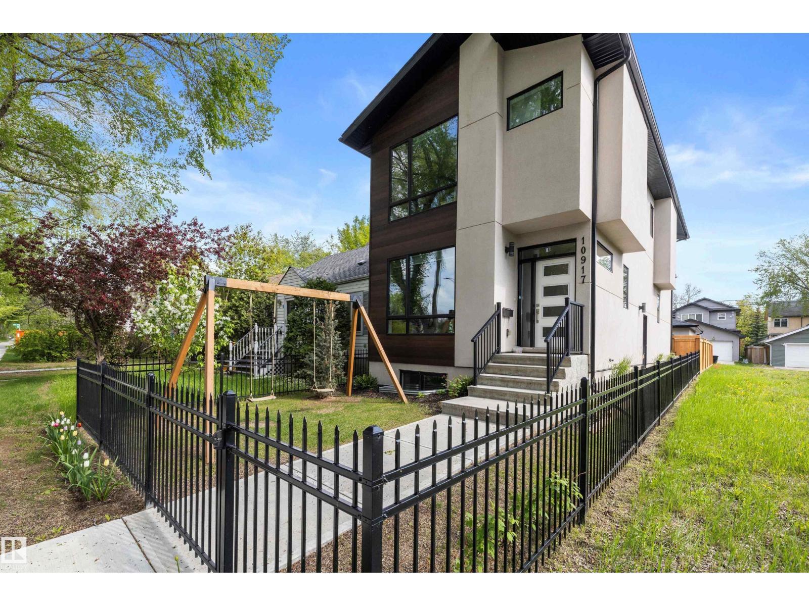 10917 79 Av Nw, Edmonton