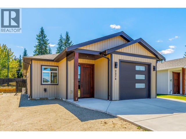 2374 6 Avenue Se, Salmon Arm