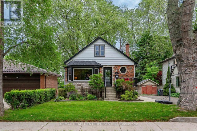 43 Pine Avenue S, Mississauga (port Credit)