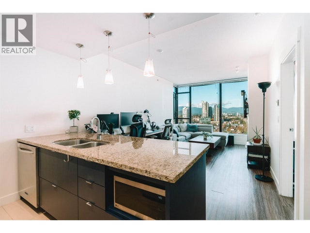 2905 7088 18th Avenue, Burnaby