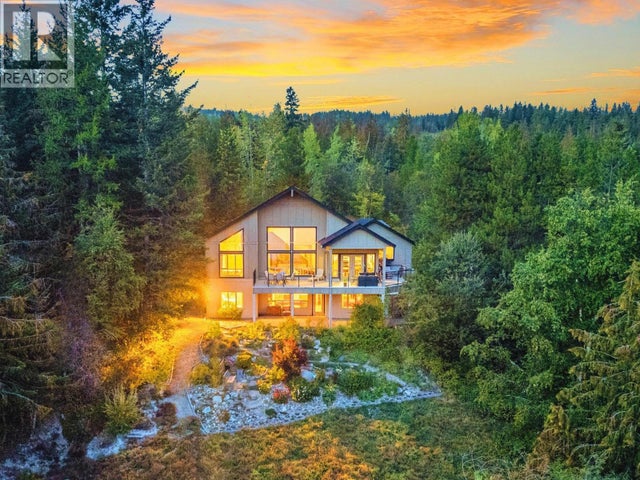 8130 Jackpine Road, Vernon