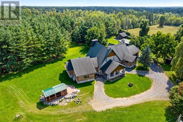 2499 Bathurst Concession 2 Road, Tay Valley