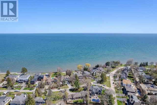 1607 Watersedge Road, Mississauga (clarkson)