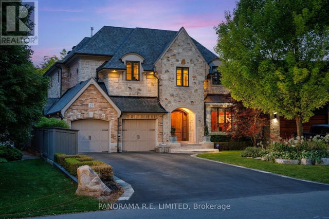 19 Graystone Gardens, Toronto (islington-City Centre West)