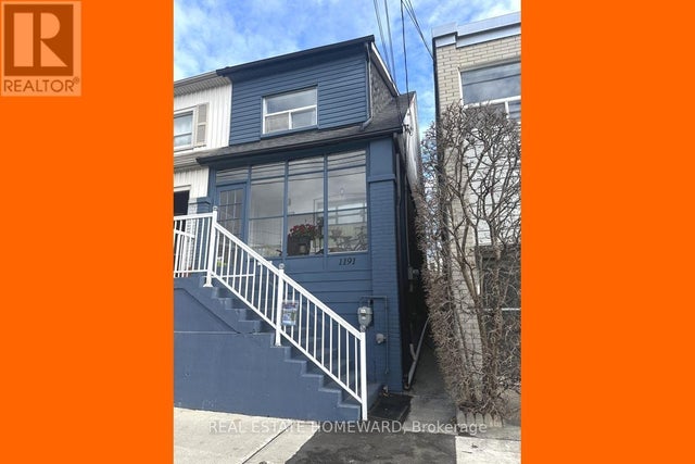 1191 Woodbine Avenue, Toronto (woodbine-Lumsden)