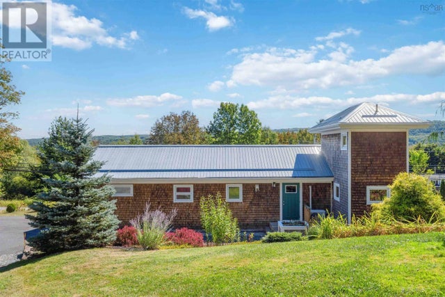 3135 Greenfield Road, Gaspereau