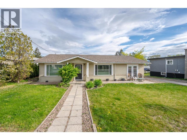 9716 Thompson Road, Summerland