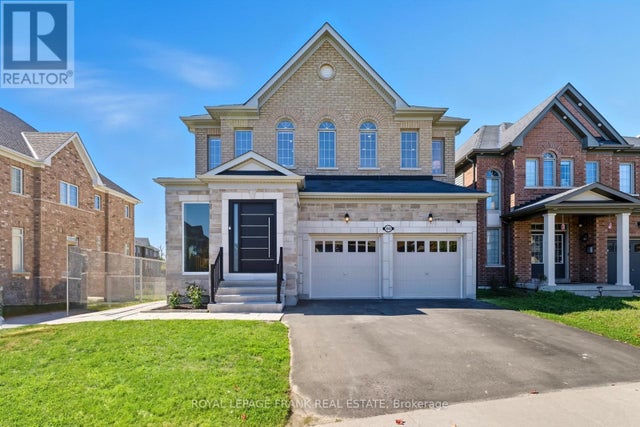 1842 Douglas Langtree Drive, Oshawa (taunton)