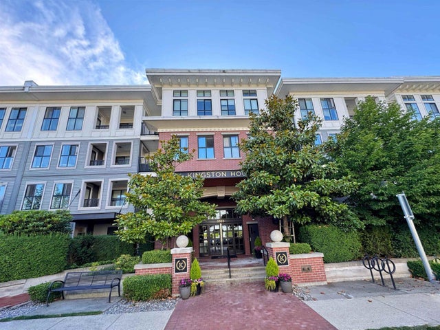 405 3323 151 Street, Surrey