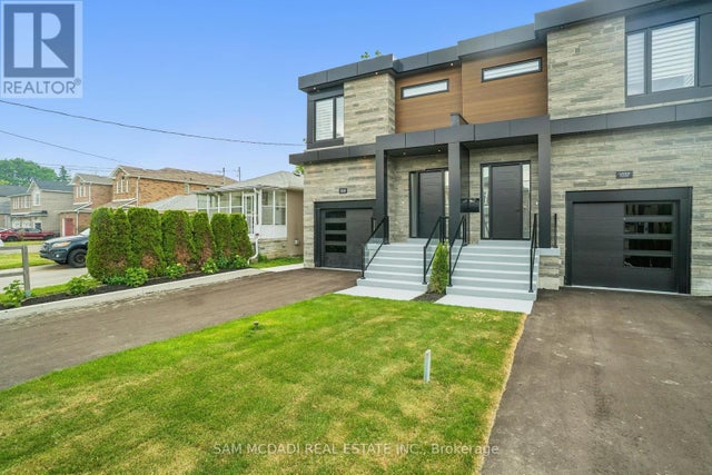 1039 Caven Street, Mississauga (lakeview)