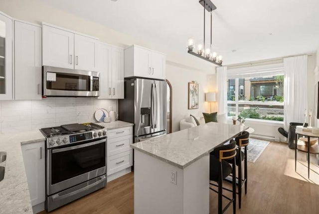 211 20932 83 Avenue, Langley