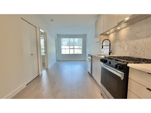 202 13258 105 Avenue, Surrey