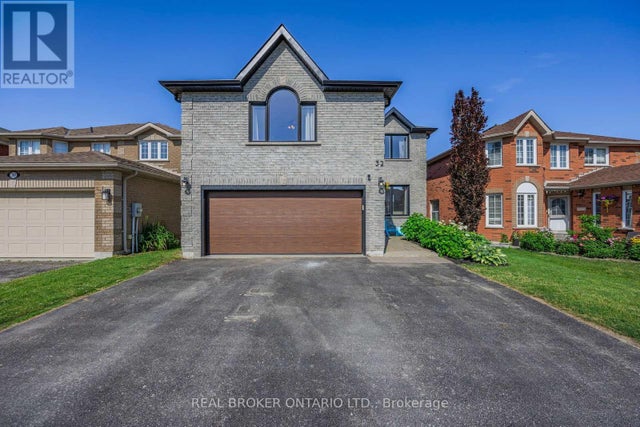 32 Black Willow Drive, Barrie (holly)