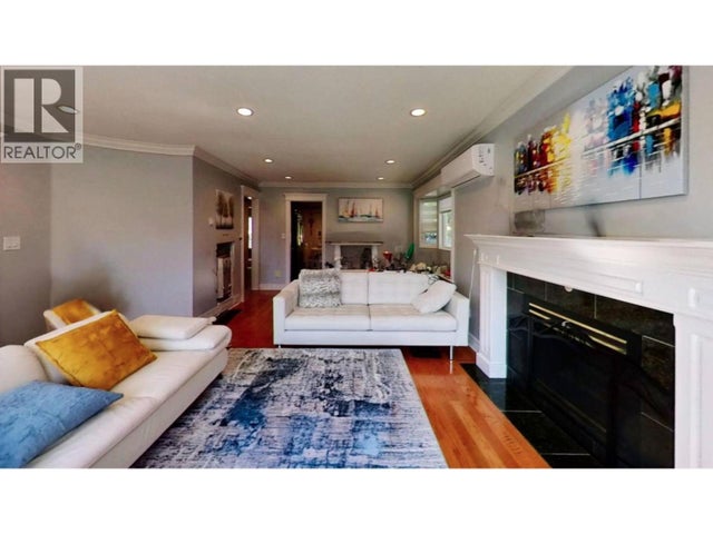 3095 E 45 Avenue, Vancouver