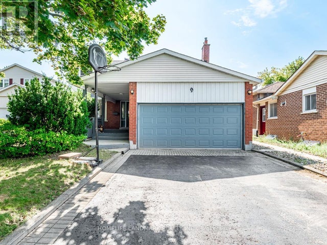 9 Eastman Crescent, Newmarket (huron Heights-Leslie Valley)