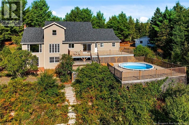 18 Hillview Street, Upper Kingsclear