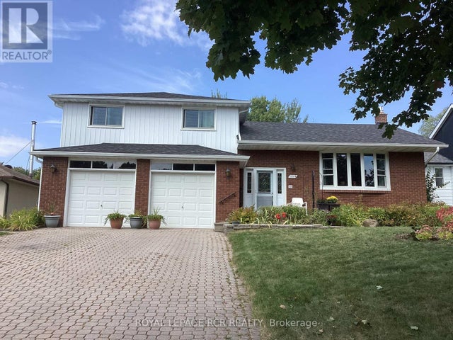1049 Elgin Street, Newmarket (huron Heights-Leslie Valley)