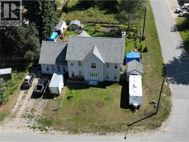 1118 Harold Street, Slocan