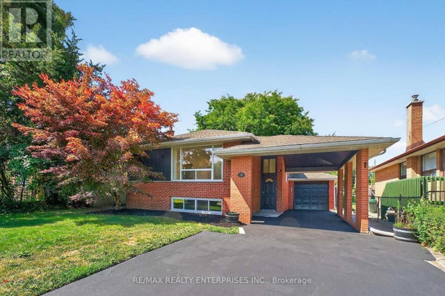 16 Warbeck Place, Toronto (kingsview Village-The Westway)