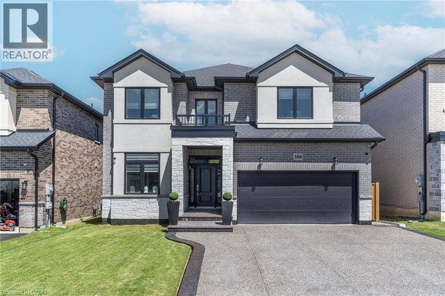 388 Klein Circle, Ancaster