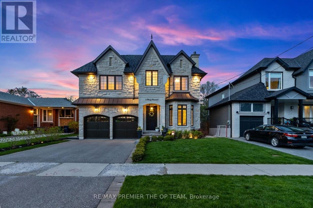 5 Storey Crescent, Toronto (eringate-Centennial-West Deane)