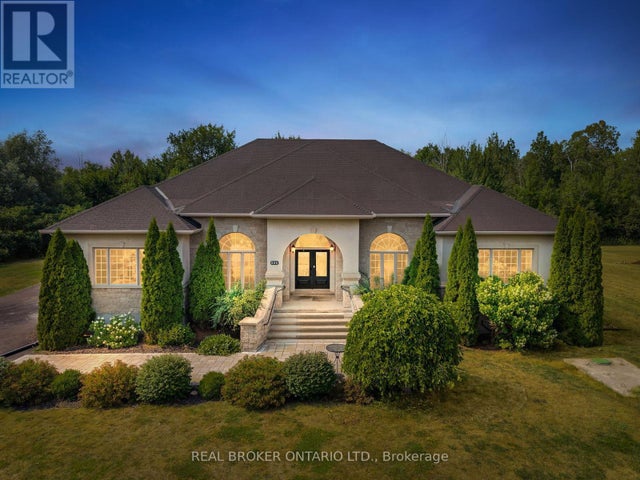 525 Tullamore Street, Ottawa