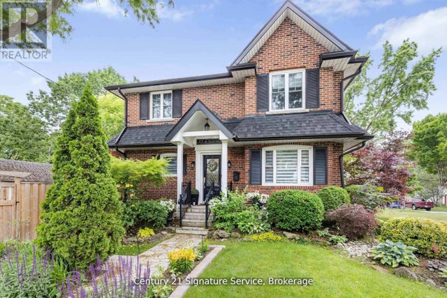 33 Mcintosh Avenue, Toronto (stonegate-Queensway)