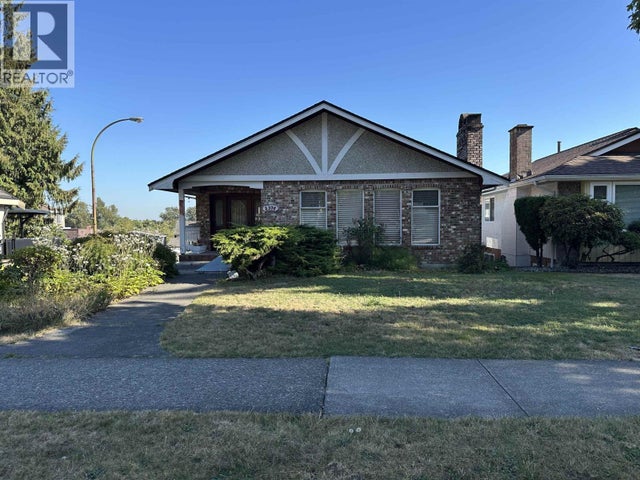 2376 Fraserview Drive, Vancouver