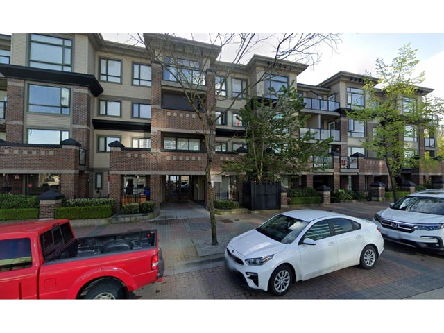 401 10822 City Parkway, Surrey