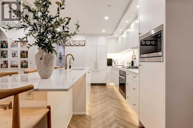 110, 8445 Broadcast Avenue Sw, Calgary