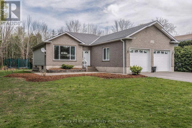 406 Alice Street, Saugeen Shores