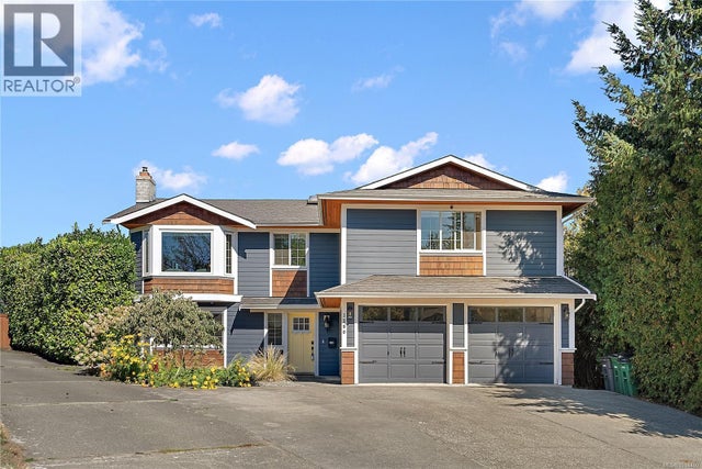 1290 Lidgate Crt, Saanich