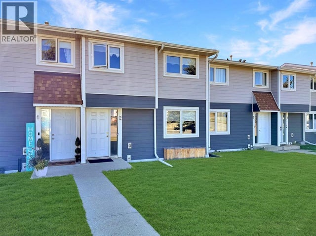 2 97 Avenue, Grande Cache