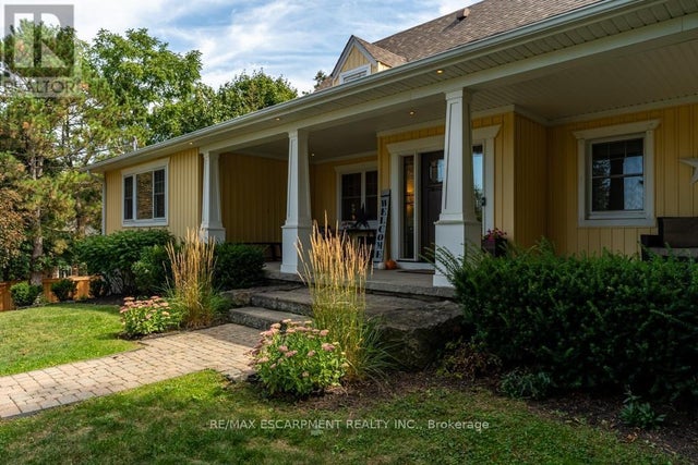 196 Dundas Street E, Hamilton (waterdown)