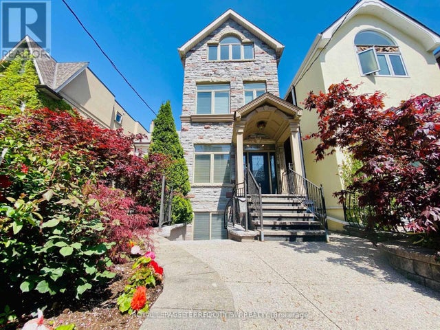 329 Lippincott Street, Toronto (annex)