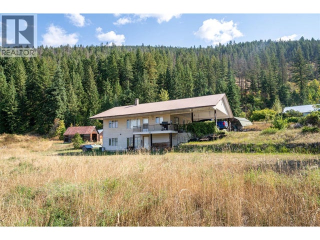 4596 Back Enderby Road, Spallumcheen