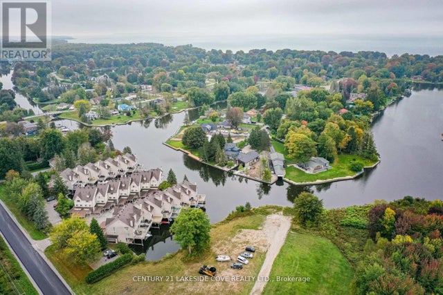 23 - 100 Laguna Parkway, Ramara