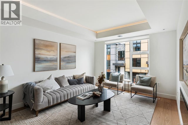 10 4253 Dieppe Rd, Saanich